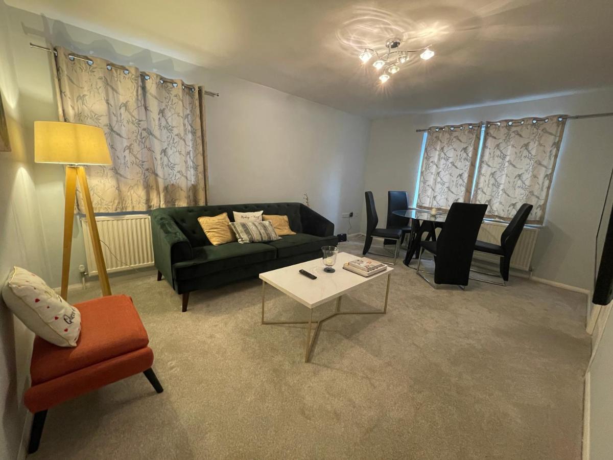 2 Bedroom Apartment Near Southfields Лондон Екстер'єр фото